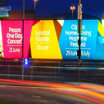 hộp đèn hàng rào công trình